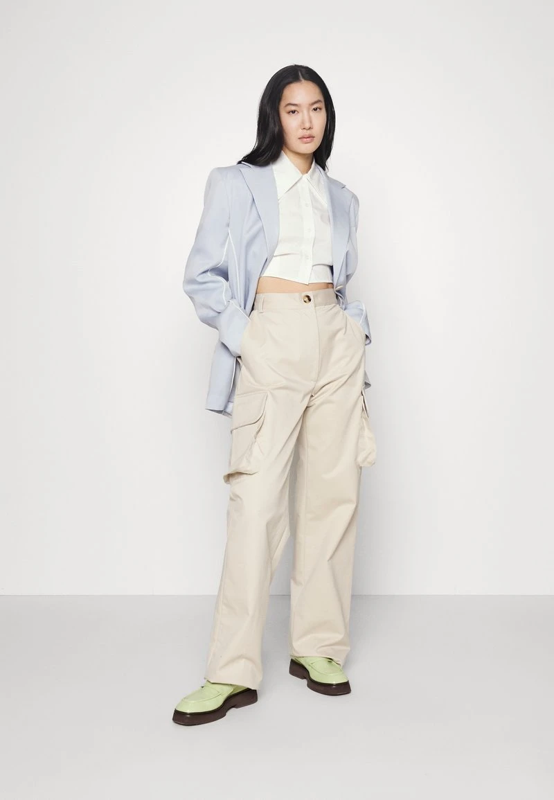 ELLEME GABARDINE TROUSERS - Stoffhose - Beige – Bild 2