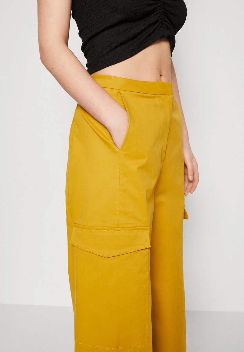 TROUSERS - Cargohose - Saffron – Bild 4