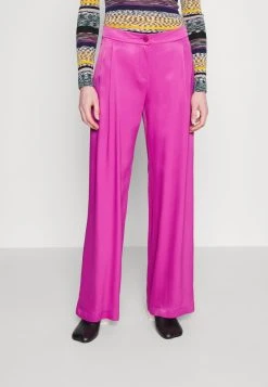 Patrizia Pepe PANTALONI TROUSERS - Stoffhose - Orchid Purple