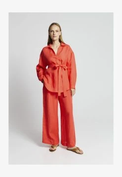 KAMILLE TROUSERS - Stoffhose - Red