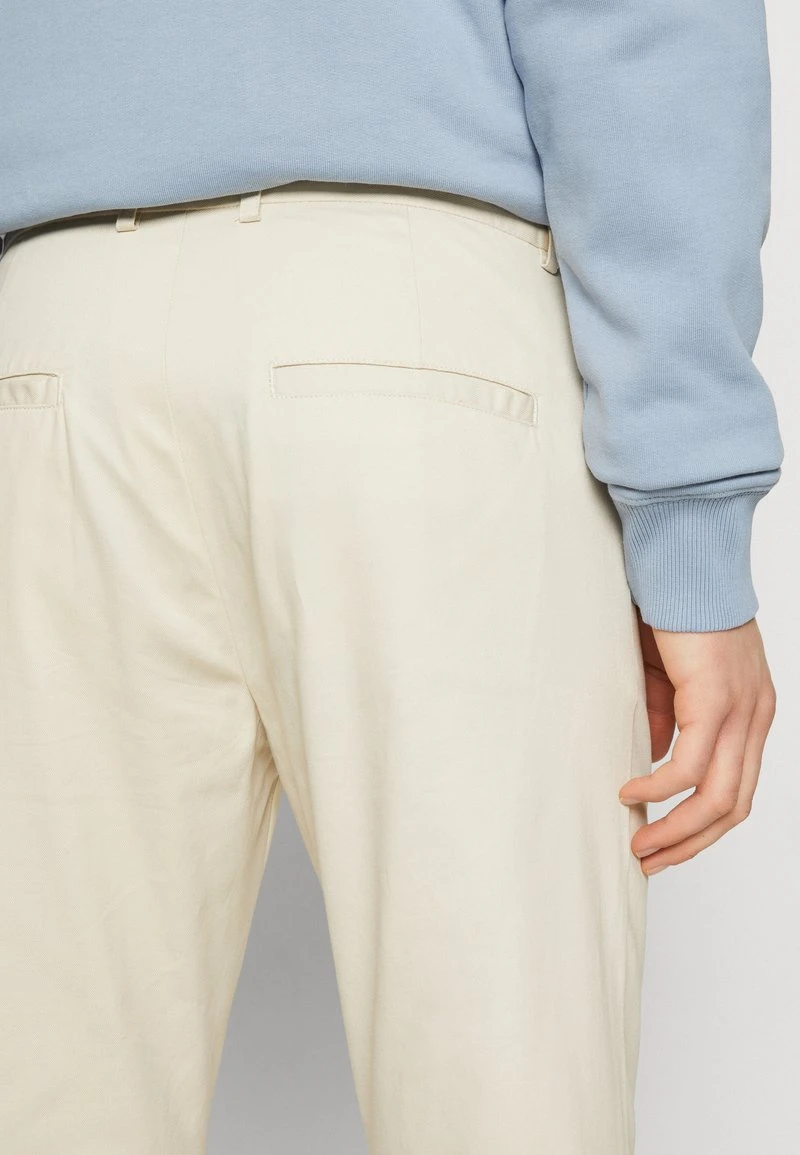FRANKIE TROUSERS - Chino - Oatmeal – Bild 4