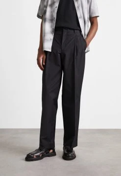 PLEATED CLASSIC TROUSERS - Anzughose - Black
