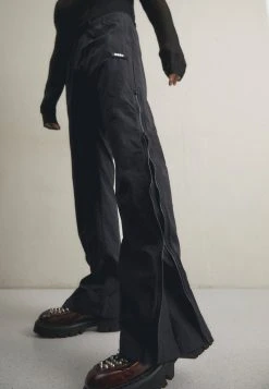 032c FLARED TRACKSUIT TROUSERS - Jogginghose - Black